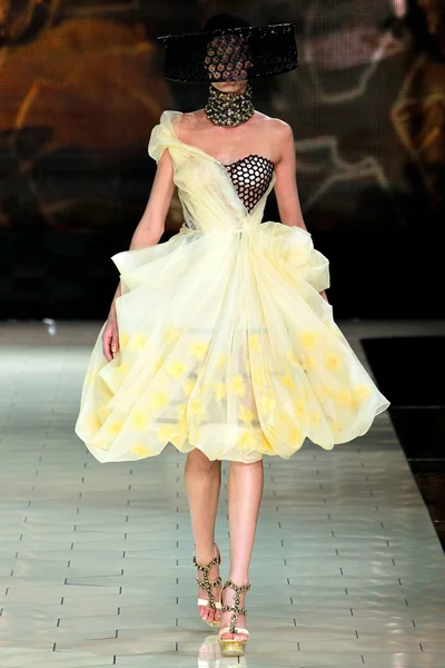Look 21